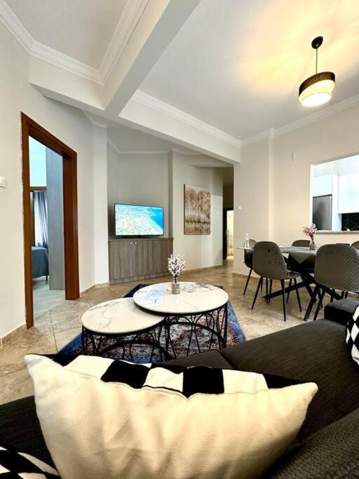 The “Roman Market” Lux Apartment Thessaloníki Eksteriør bilde