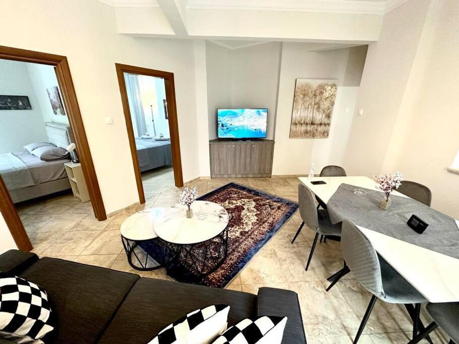 The “Roman Market” Lux Apartment Thessaloníki Eksteriør bilde