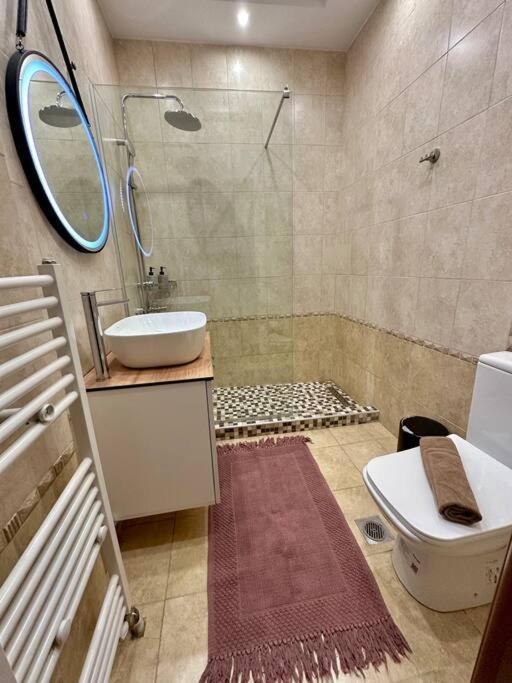 The “Roman Market” Lux Apartment Thessaloníki Eksteriør bilde